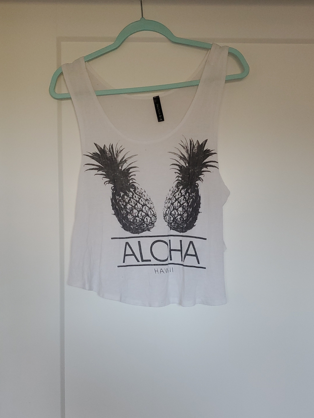 Full Tilt White Cropped Tank with Black Pineapple Aloha Graphic